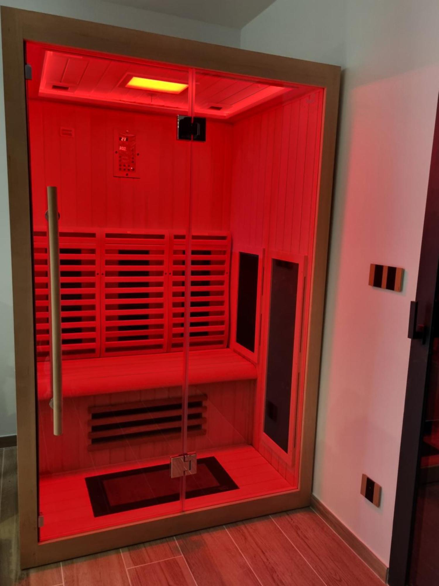 Le Cocoon - Jacuzzi, Sauna Et Piscine Privee Карпантра Екстер'єр фото